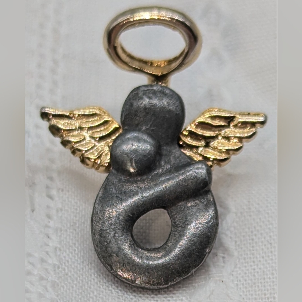 Vintage Camco Angel W/ Baby Gold Wings And Halo With Silver Tone Body Lapel Pin